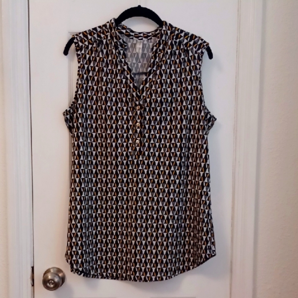 PerSeption Concept Black and White Geometric Tunic